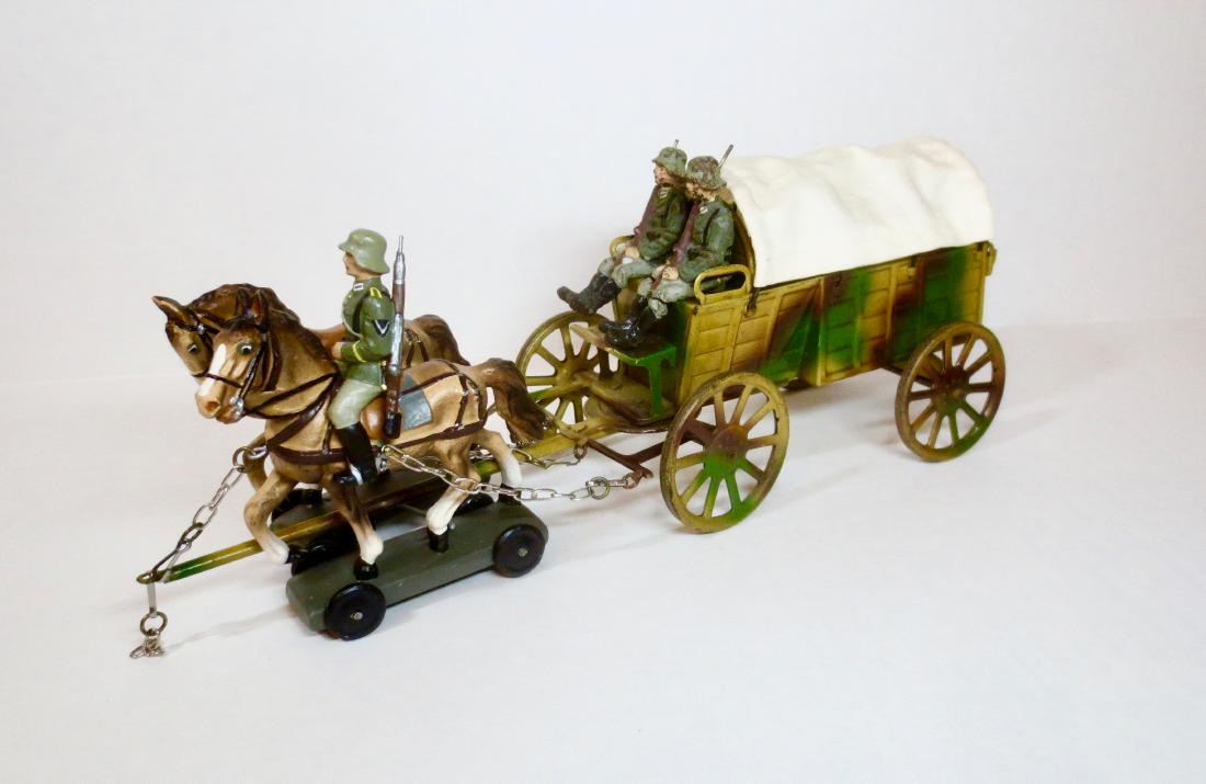 Elastolin WW2 Horse Team & Tin Supply Wagon (1 of 1)