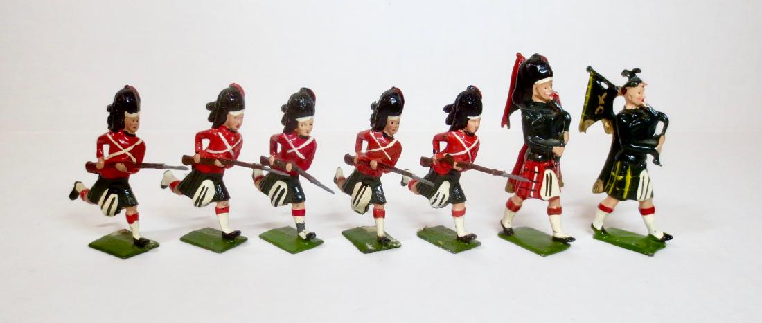 Britains From Set #11 Black Watch Highlanders (1 of 1)