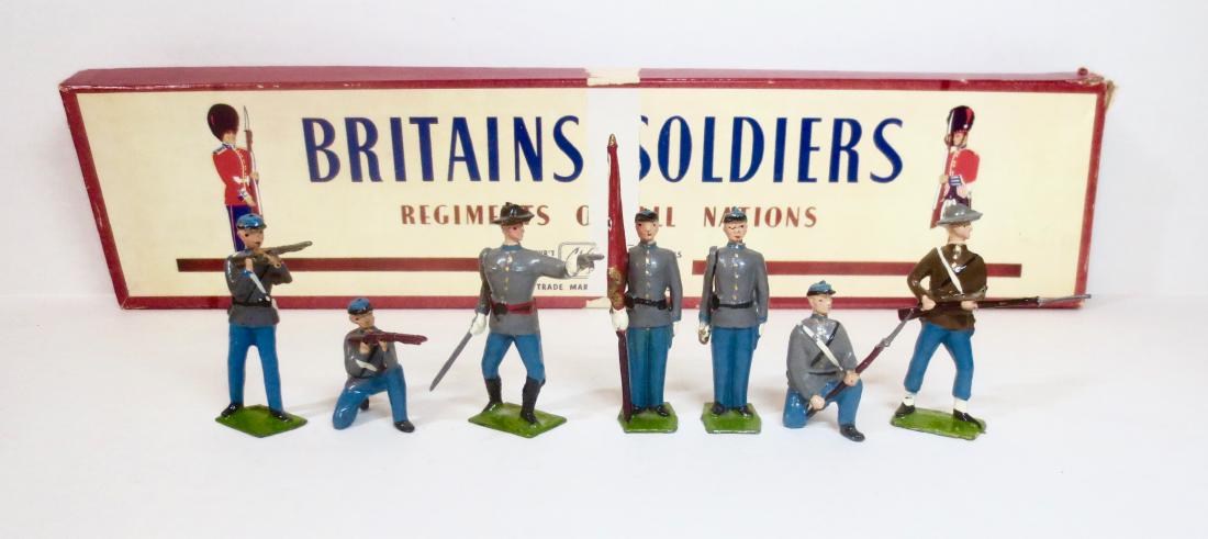 Britains Set #2060 Confederate Infantry: 7 pieces. Excellent condition. Post-war in ROAN box. Box fair with top label damage and one corner split.