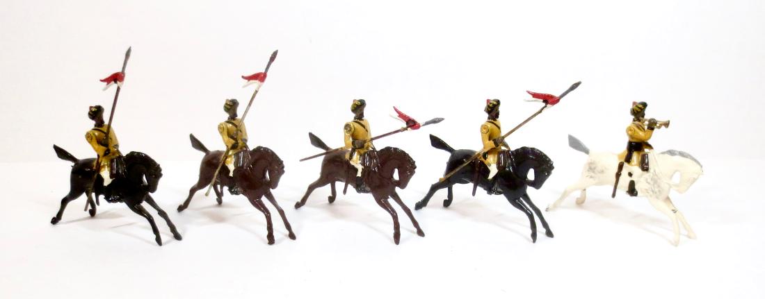 Britains Set #47 Skinner's Horse: 5 pieces. Post-war. Excellent condition. Unboxed.