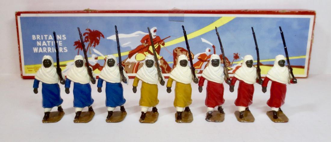 Britains Set #187 Arabs of the Desert on Foot (1 of 1)