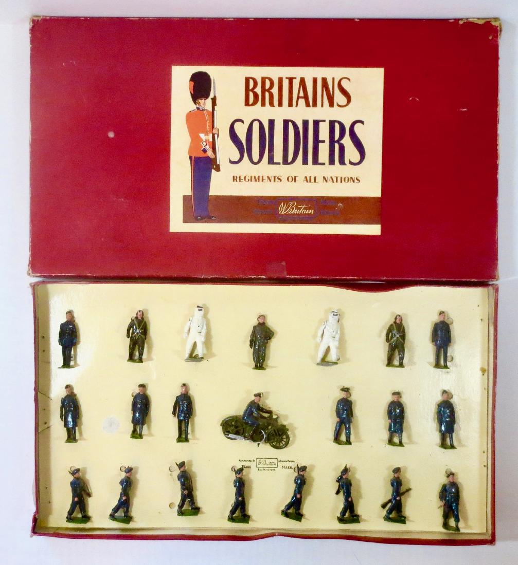 Britains Set #2011 Royal Air Force Display (1 of 1)