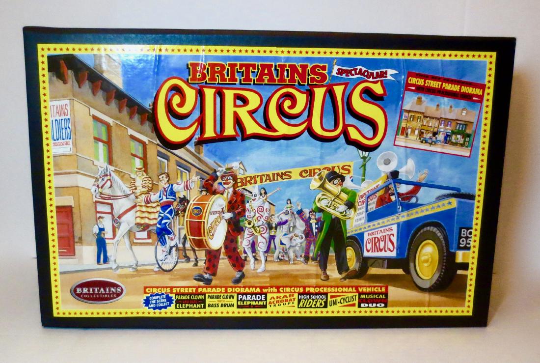 Britains #08673 Circus Street Parade Diorama (1 of 1)