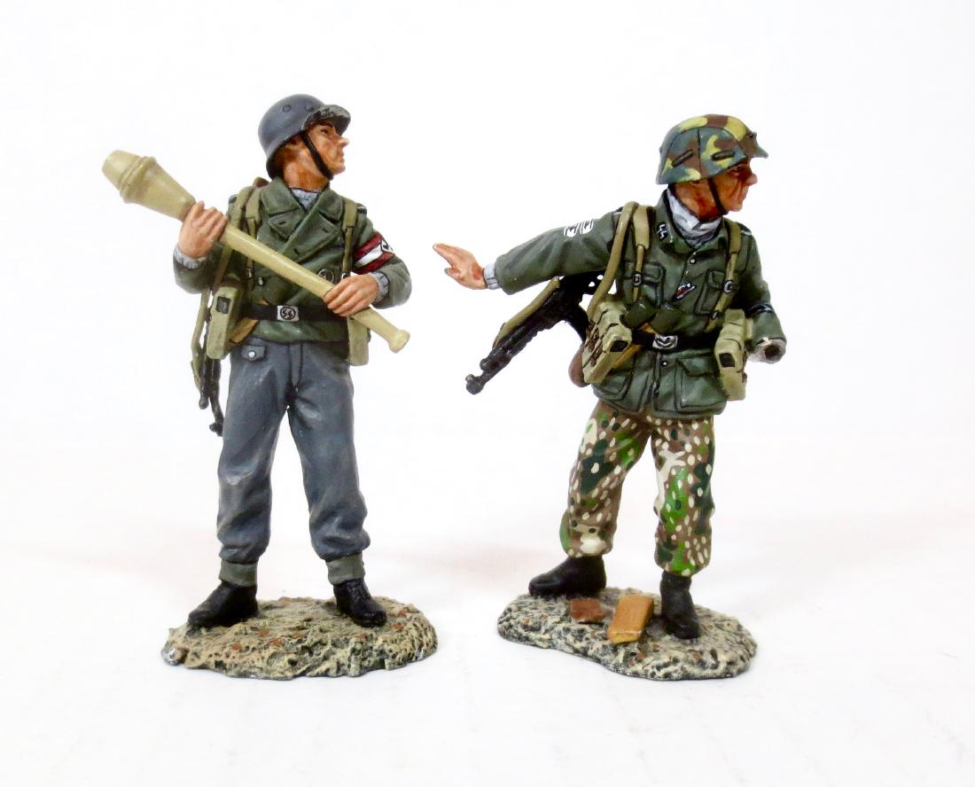 King & Country WS36 German Tank Hunters (1 of 1)