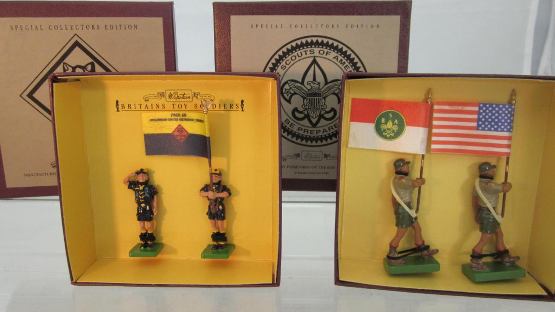 Britains #3079 Cub Scouts & #5971 Boy Scouts. (1 of 1)