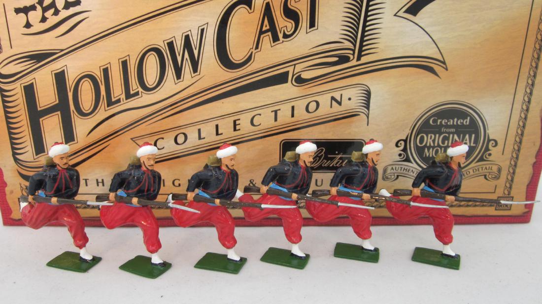 Britains Set #40198 Charging N.Y. Zouaves. (1 of 1)