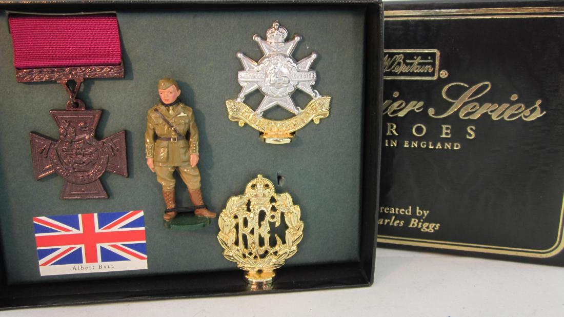 Britains Premier #8928 Albert Hall, V.C. Hero. (1 of 1)