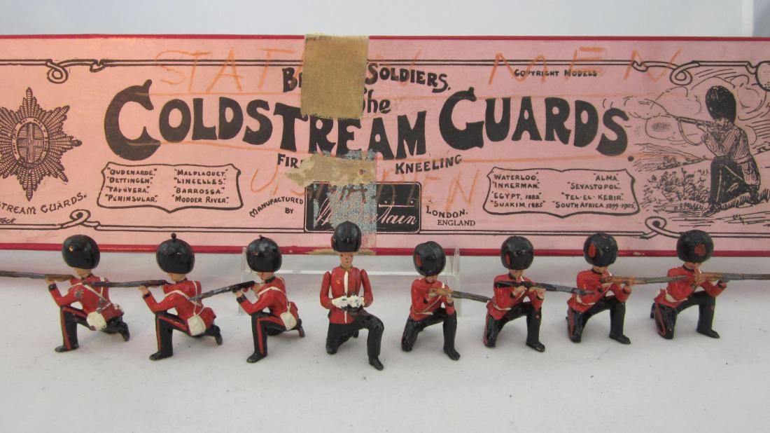 Britains Set #120 Coldstream Guards Firing. (1 of 1)