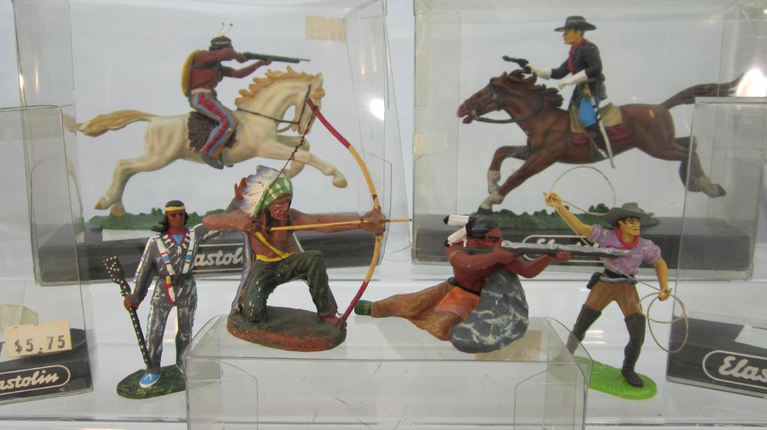 Elastolin/Preiser Cowboys, Indians, 7th Cavalry. (1 of 1)