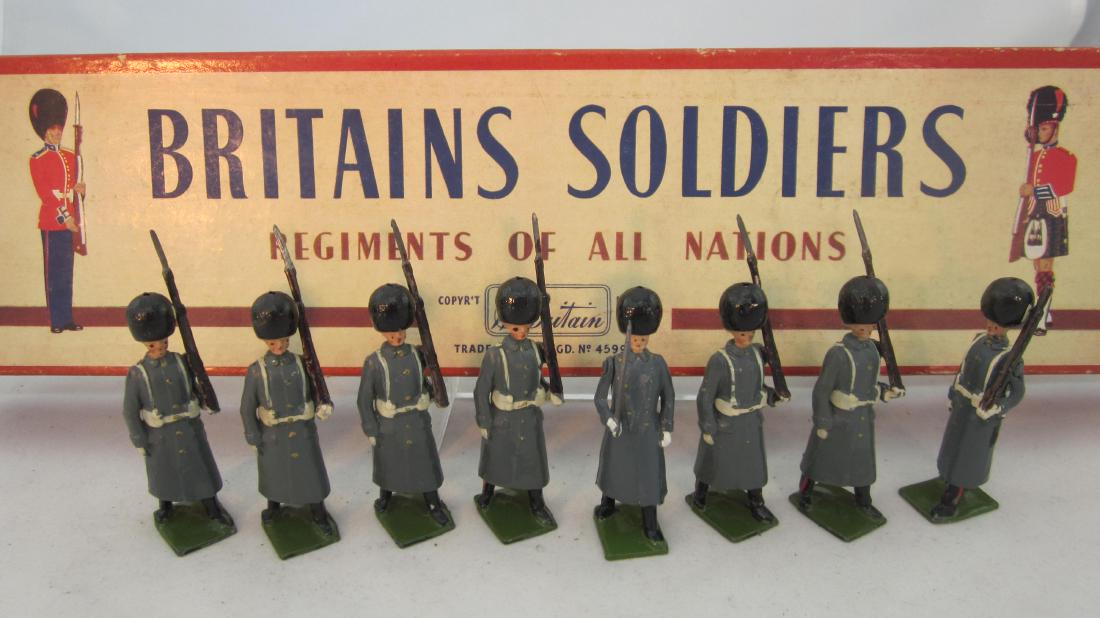 Britains Set #312 Grenadier Guards in Cloaks. (1 of 1)