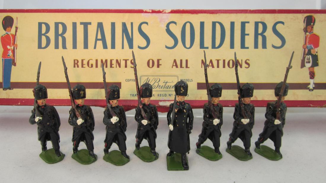 Britains Set #2009 Belgian Grenadiers. (1 of 1)