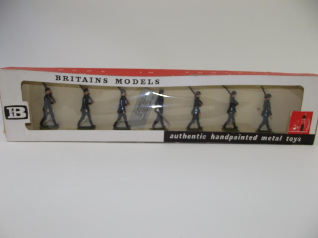 Britains German Infantry Marching (1 of 1)