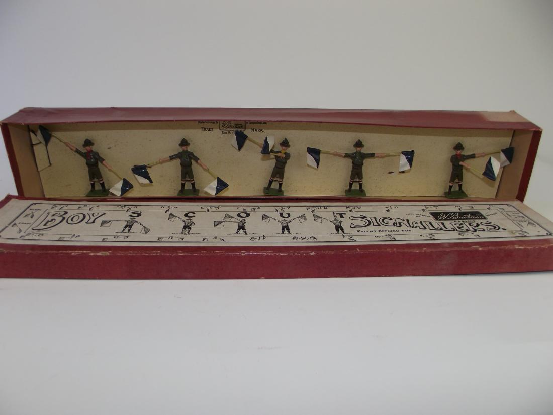Britains # 163 Boy Scout Signalers (1 of 1)