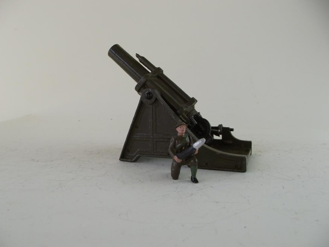 Britains #1265 18" Heavy Howitzer (1 of 1)