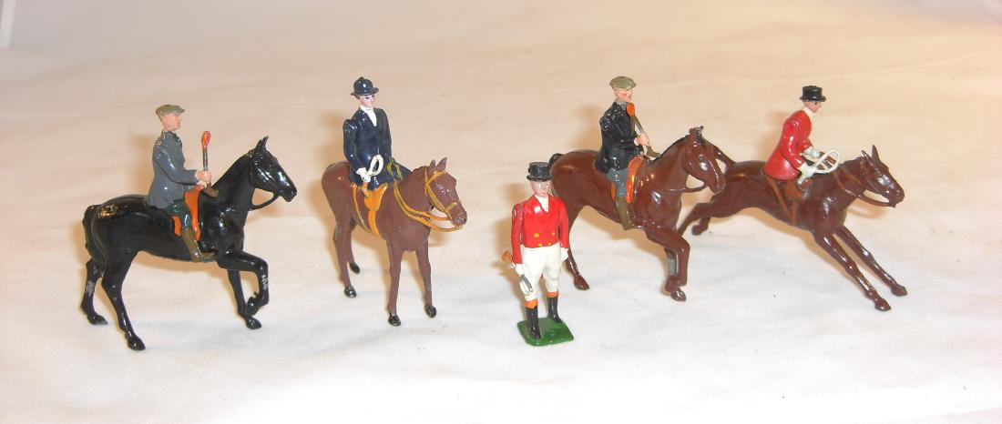 Britains Figures (1 of 1)