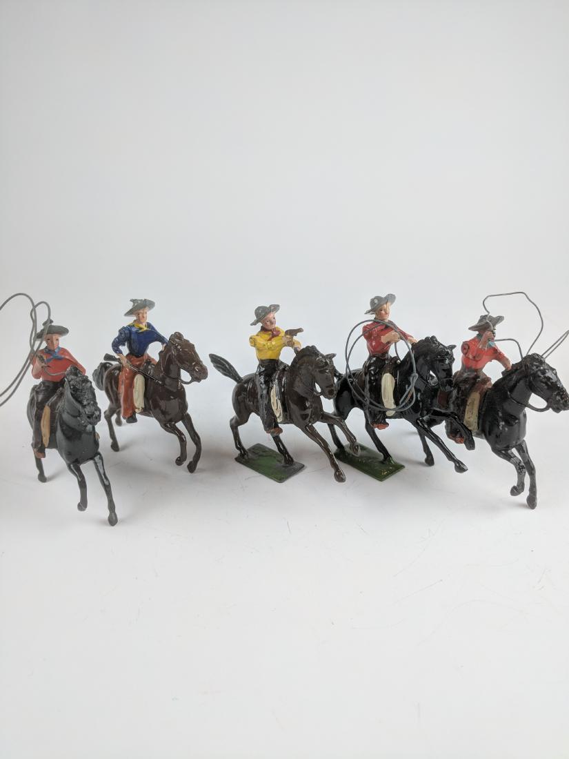 Britains Mounted Cowboys (1 of 1)