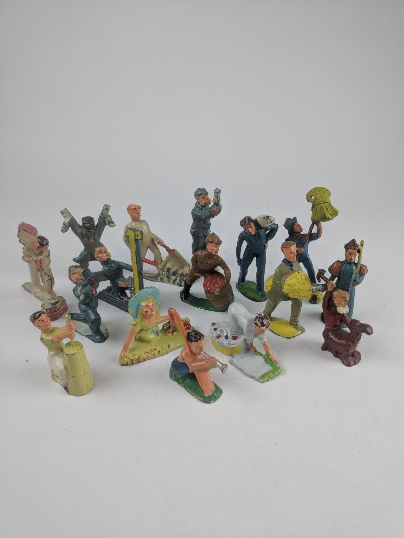 Manoil Happy Farm Figures (1 of 1)