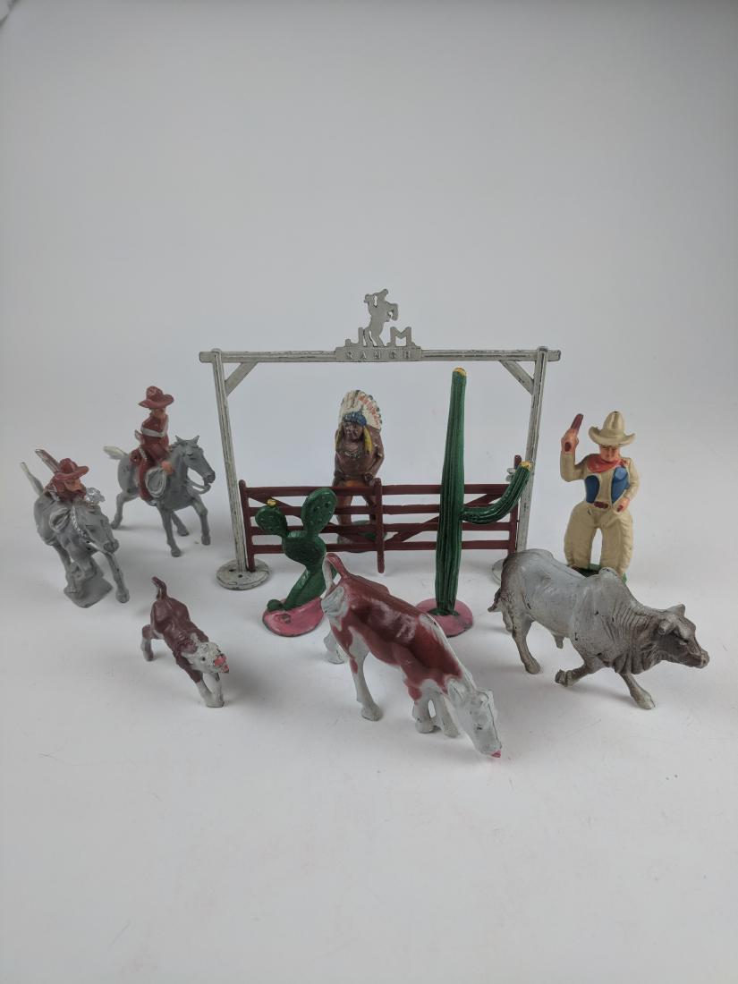 Manoil Western Figures (1 of 1)