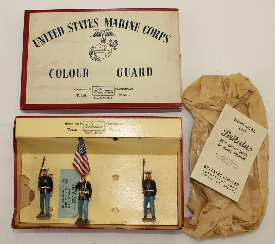 Britains From Set #2101 USMC Color Guard (1 of 1)