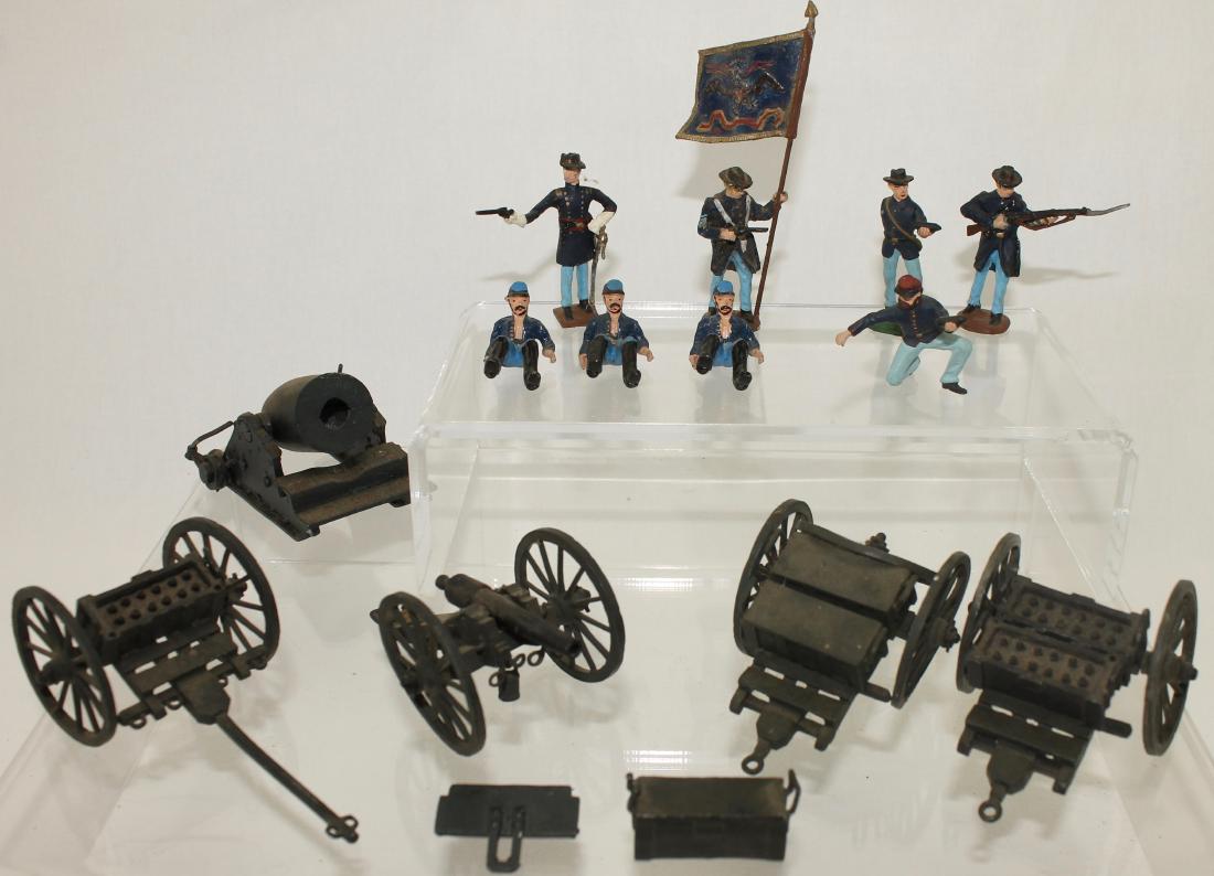 Bussler Lot American Civil War Horse Drawn Carts: Lot of 54mm Bussler American Civil War Union figures and equipment. Includes assorted ammunition carts, limber, trench mortar and field cannon. Equipment is unmarked, possible by Bussler or True Craft