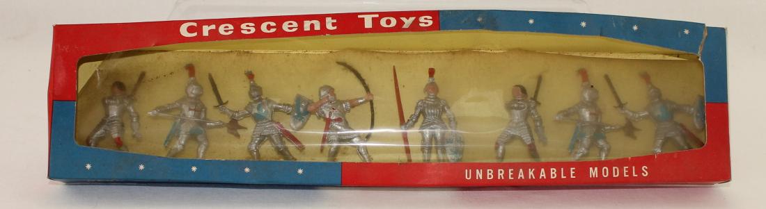 Crescent Plastic Set #585 Medieval Knights (1 of 1)