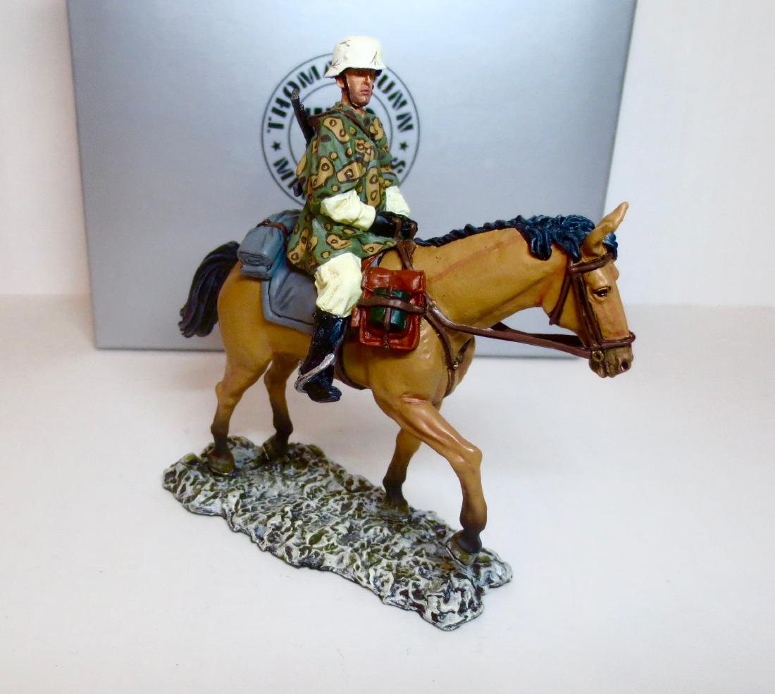 Thomas Gunn SS011B Cavalry Soldier: 1 piece. Excellent condition. Box excellent.