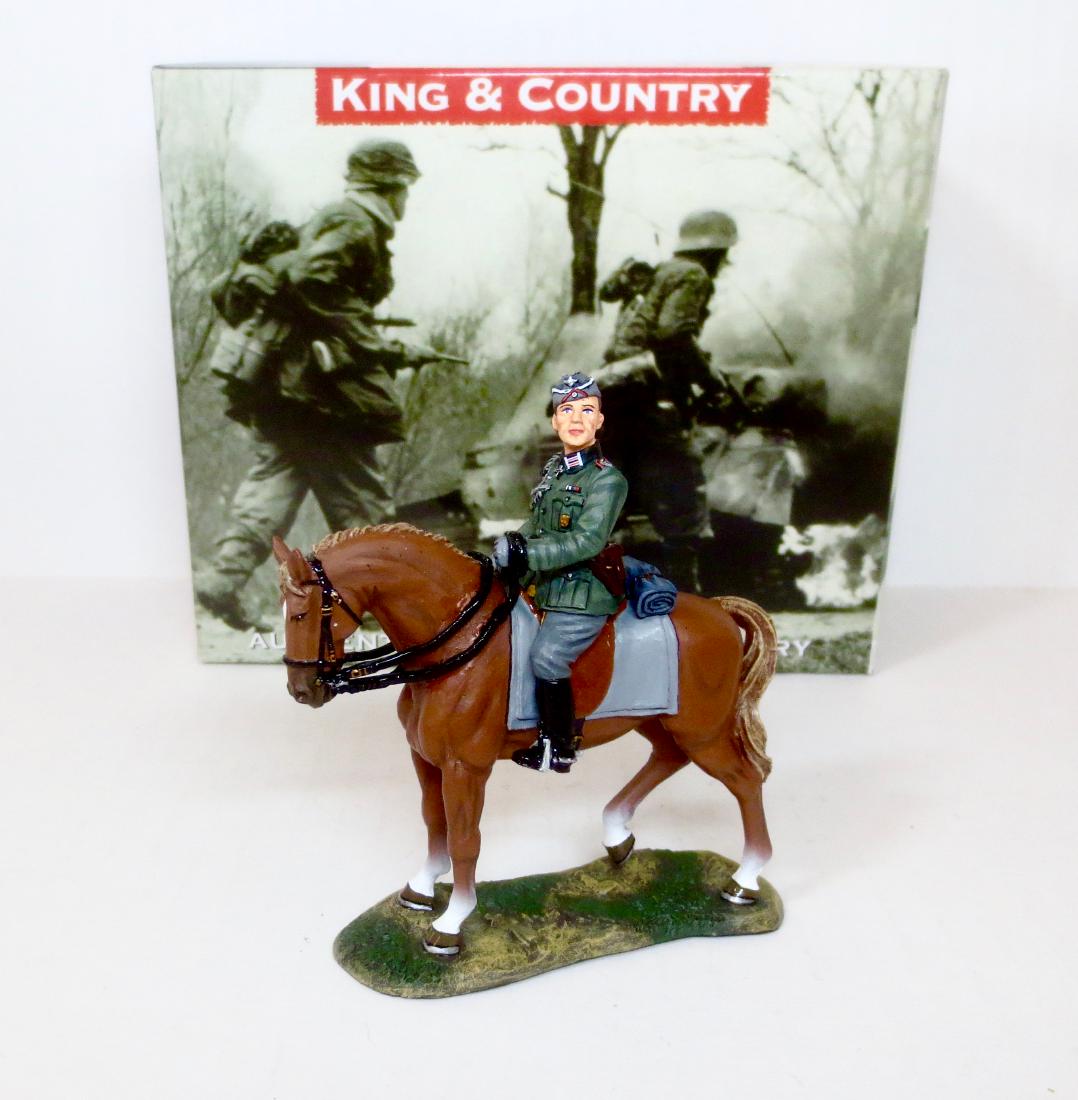 King & Country FOB055 German Mounted Adjutant (1 of 1)