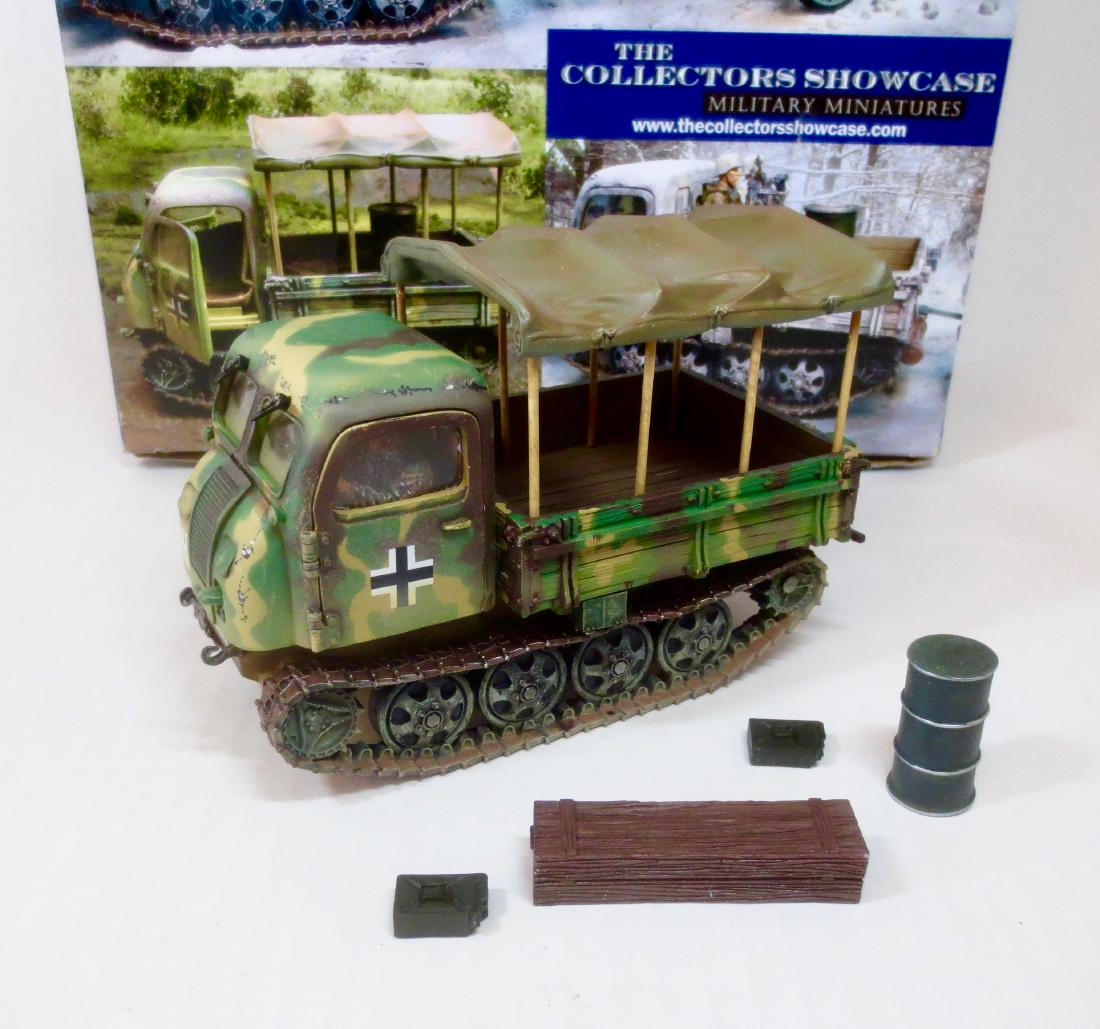 The Collectors Showcase CS00553 Raupenschlepper (1 of 1)