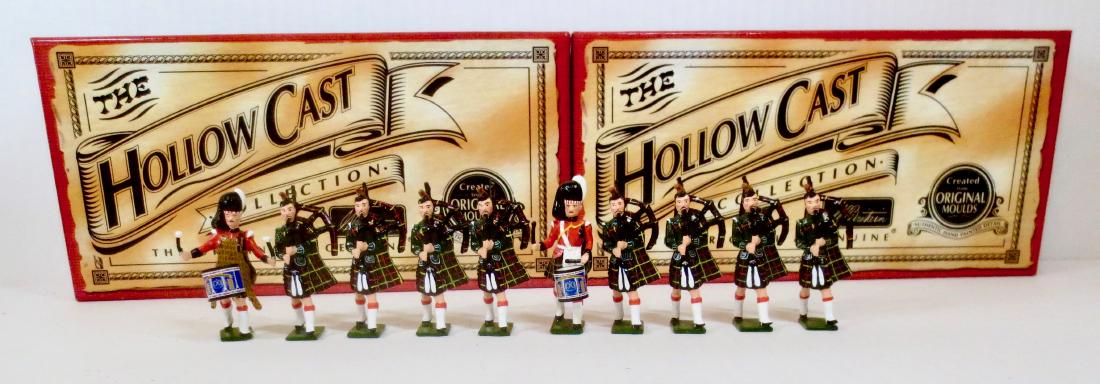 Britains 41003 & 41004 Cameron Highlander Band (1 of 1)