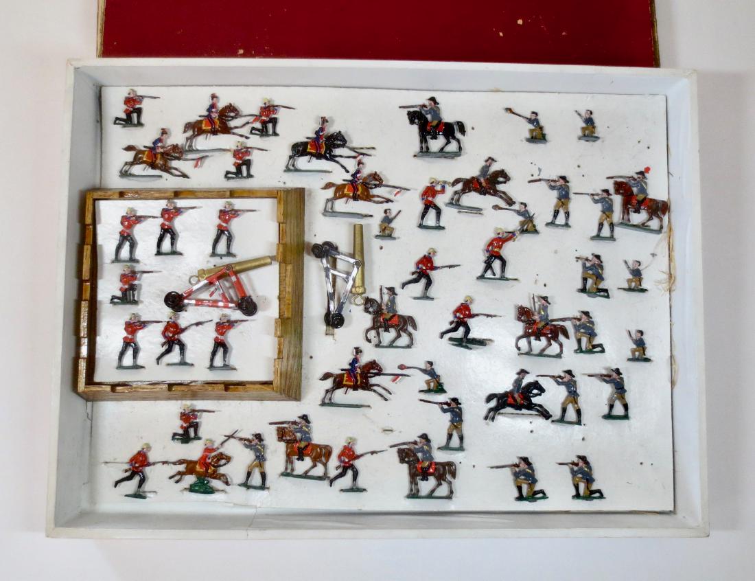 Lucotte Demi Rounds Boer War: British vs. The Boers. Very Rare. Circa early 1900's. 50 pieces. Excellent condition. Including; Boers, South Wales Borderers, and British Lancers together with Cannons and Wooden Fortress. Box good,