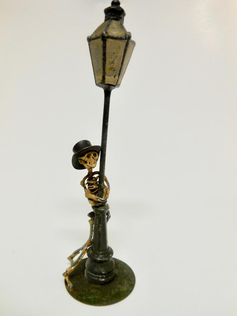 Heyde Nippes VERY RARE Skeleton in Top Hat (1 of 1)