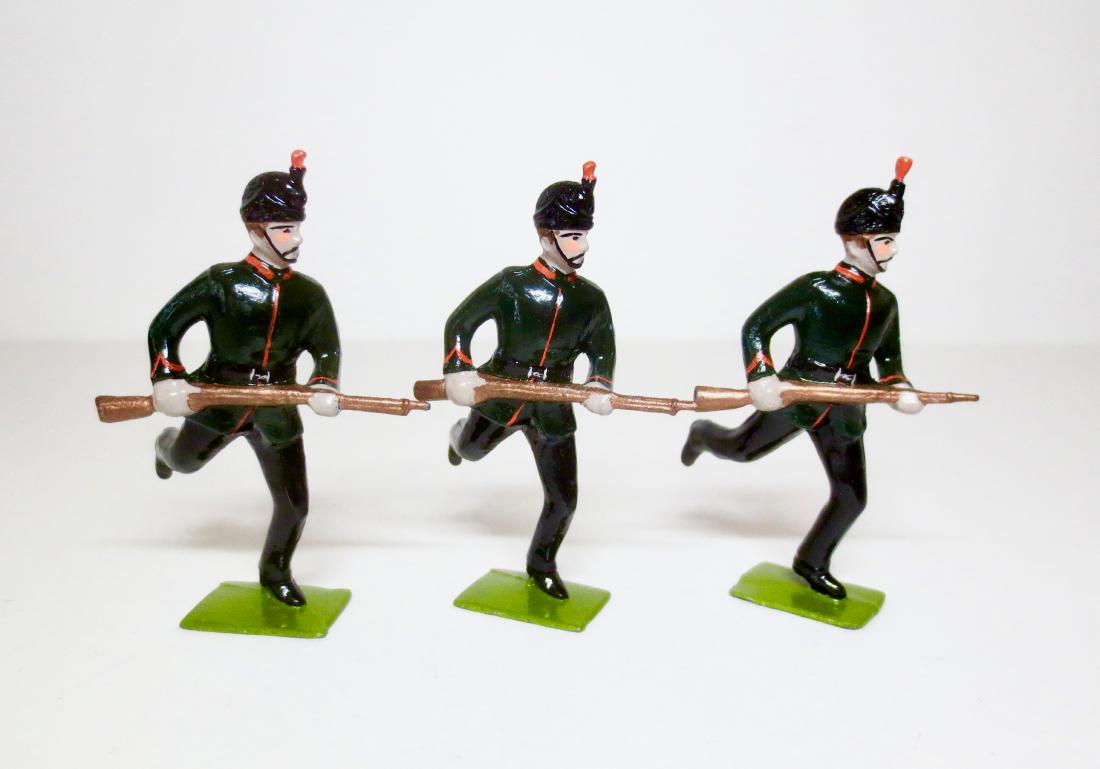 Bill O'Brien Special Paint King's Royal Rifles: Charging. 3 pieces. Excellent condition. Unboxed.