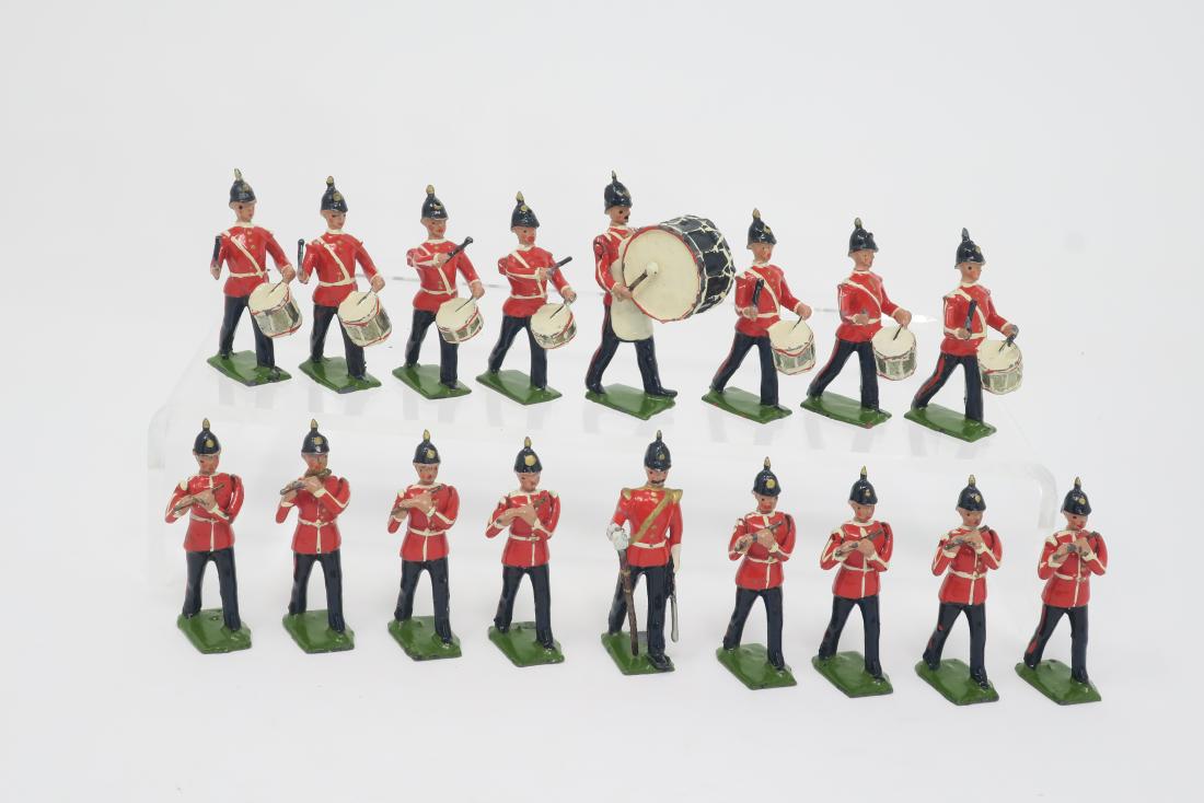 Britains #321 Line Fife and Drums (1 of 1)