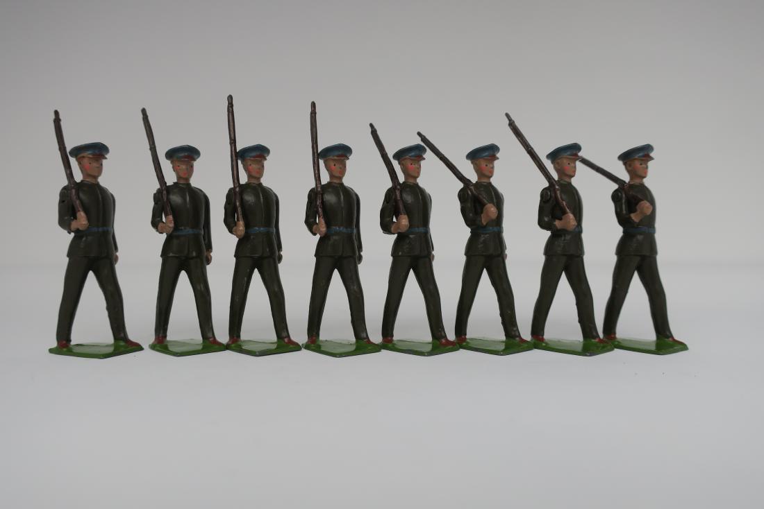 Britains #399 US Marines in service dress (1 of 1)