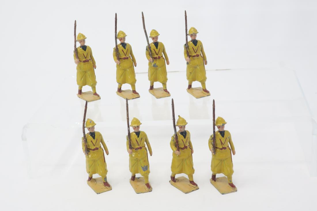 Britains #1436  Italian infantry Colonial dress (1 of 1)