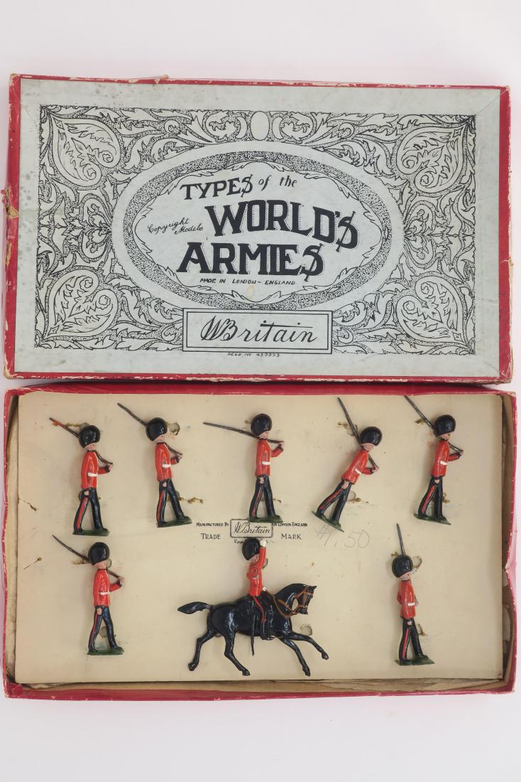 Britains #253 Welsh Guards at the slope (1 of 1)