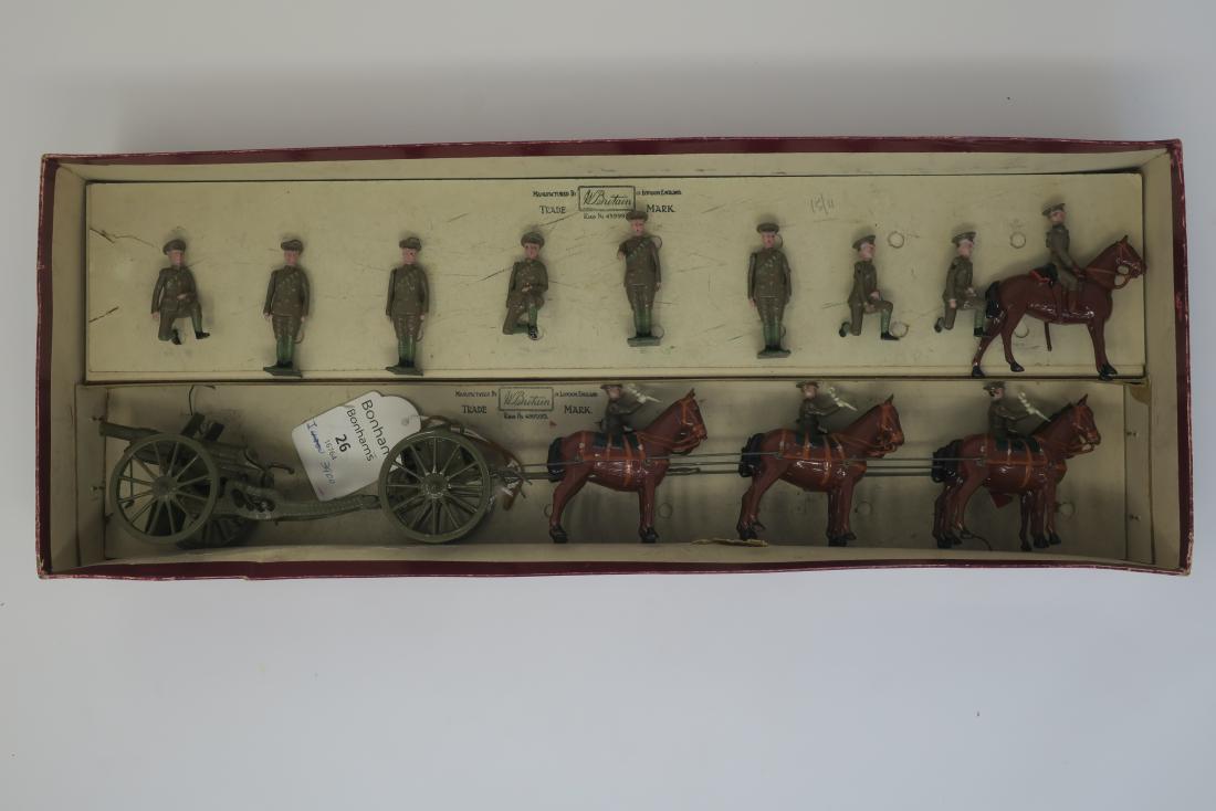 Britains #317 Royal Horse Artillery at the halt (1 of 3)