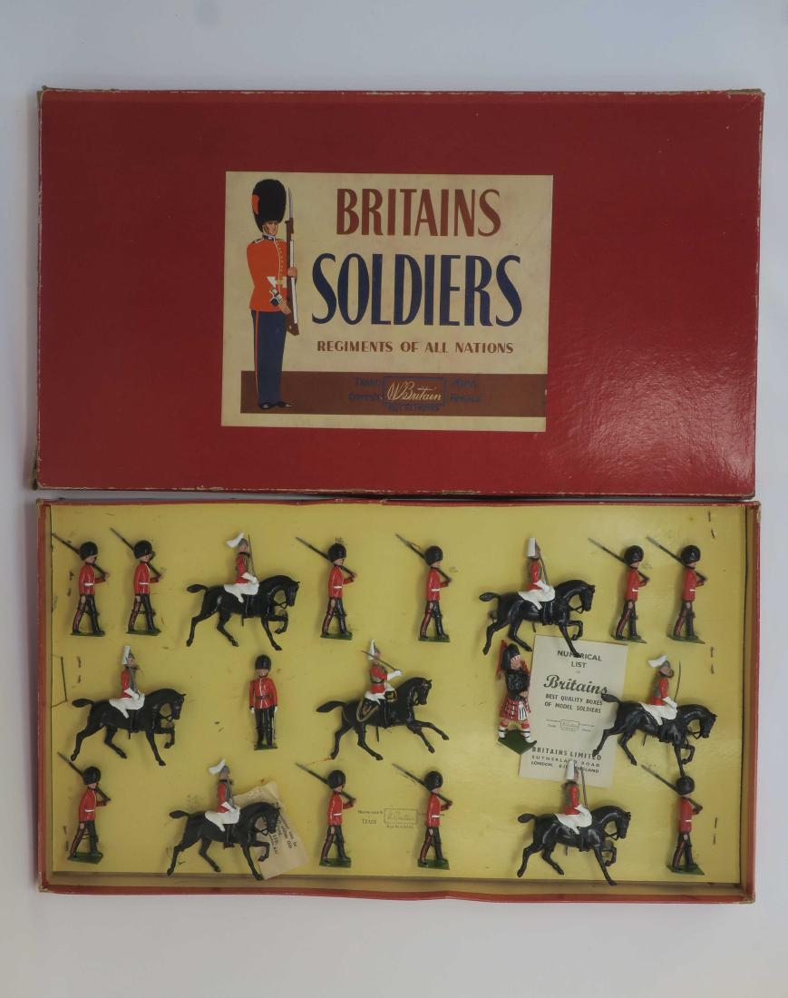 Britains #2049 Life Guards and Scots Guards (1 of 2)