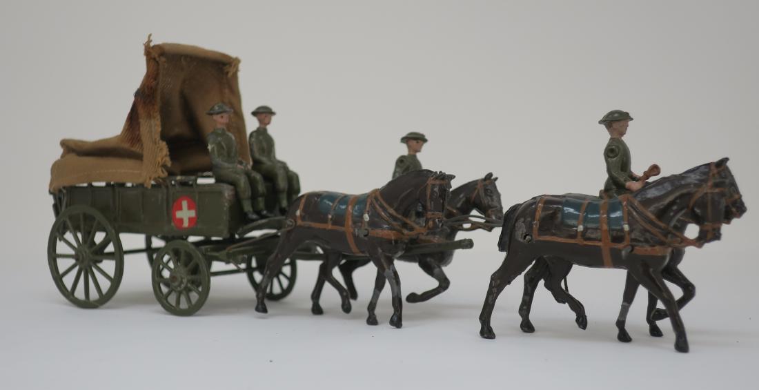 Britains #1450 RAMC wagon steel helmets (1 of 1)