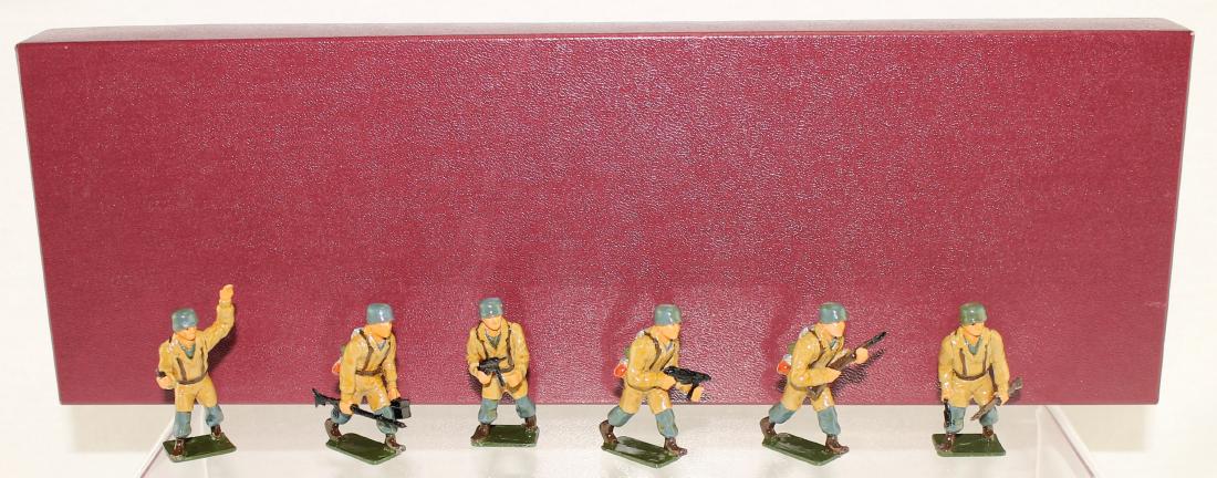 Gerry Ford Design WWII German Paratroopers (1 of 1)