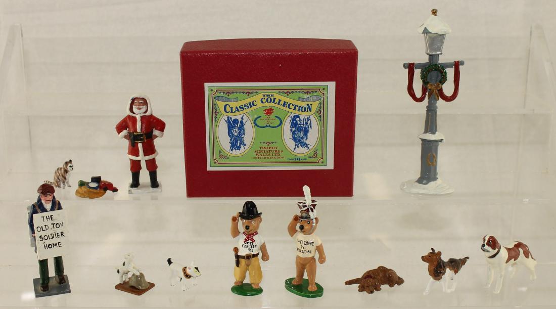 Trophy Lot Father Christmas Teddy Bear Souvenirs (1 of 1)