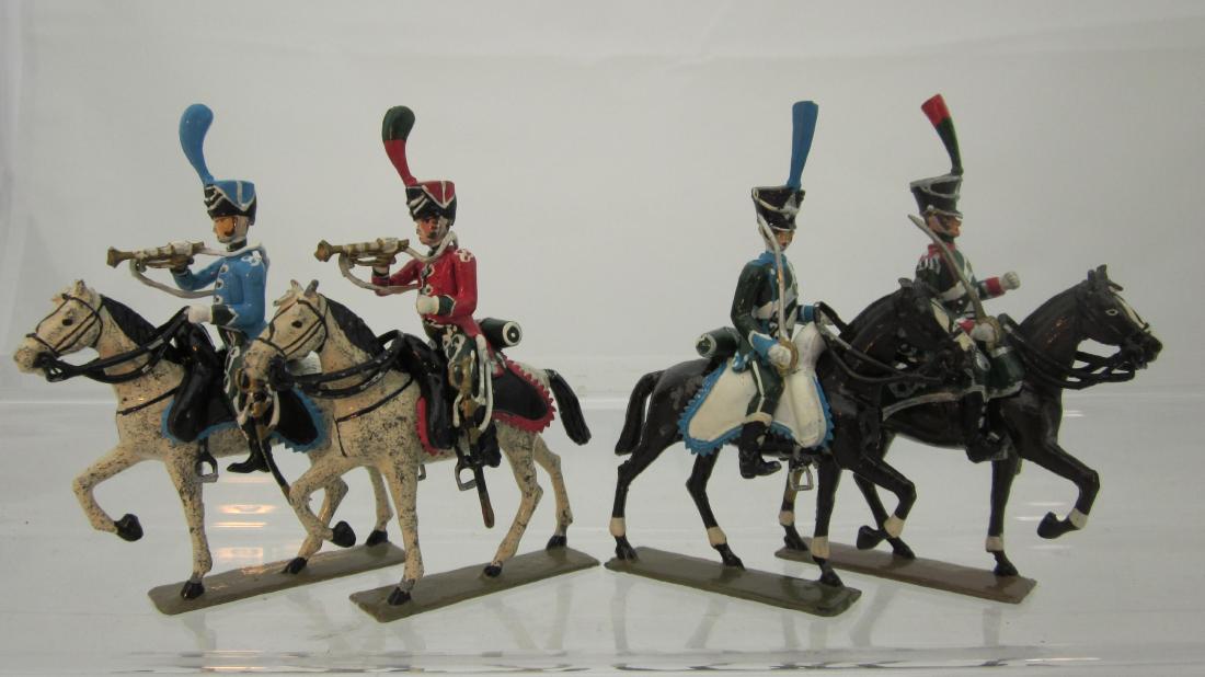 Lucotte Napoleonic French Line Chasseurs: French Line Chasseurs. 2 Officers & 2 Trumpeters. 4 pieces circa 1960s in gloss. Condition excellent.