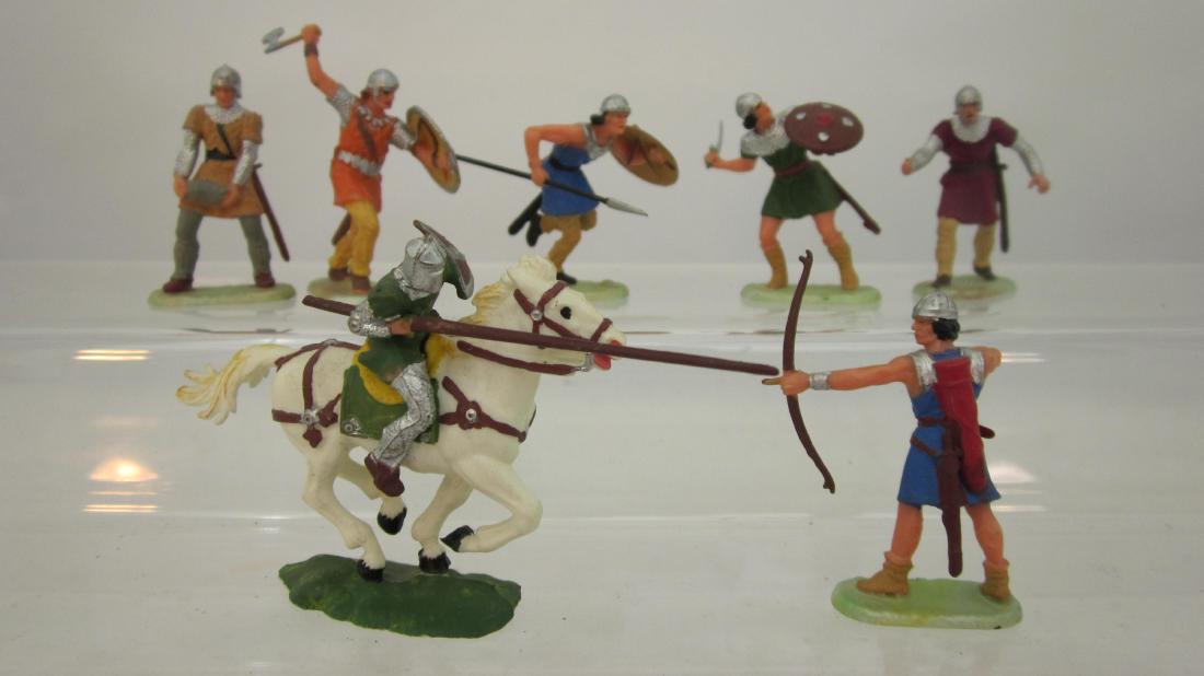 Elastolin Plastic 4cm Knights in Action (1 of 1)