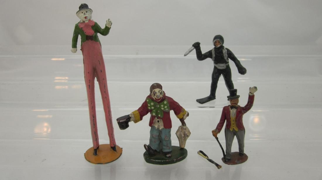 Various Maker Circus & Diver Assortment (1 of 1)