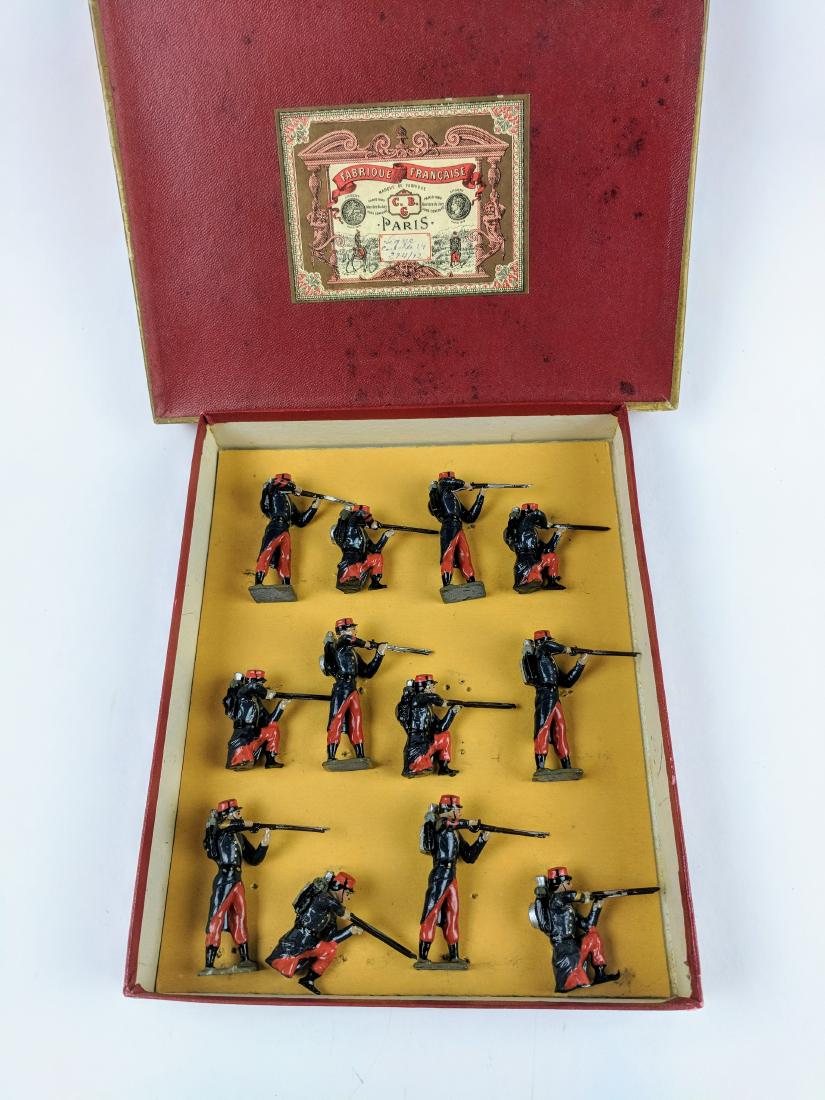 Mignot French Line Infantry  Firing (1 of 1)