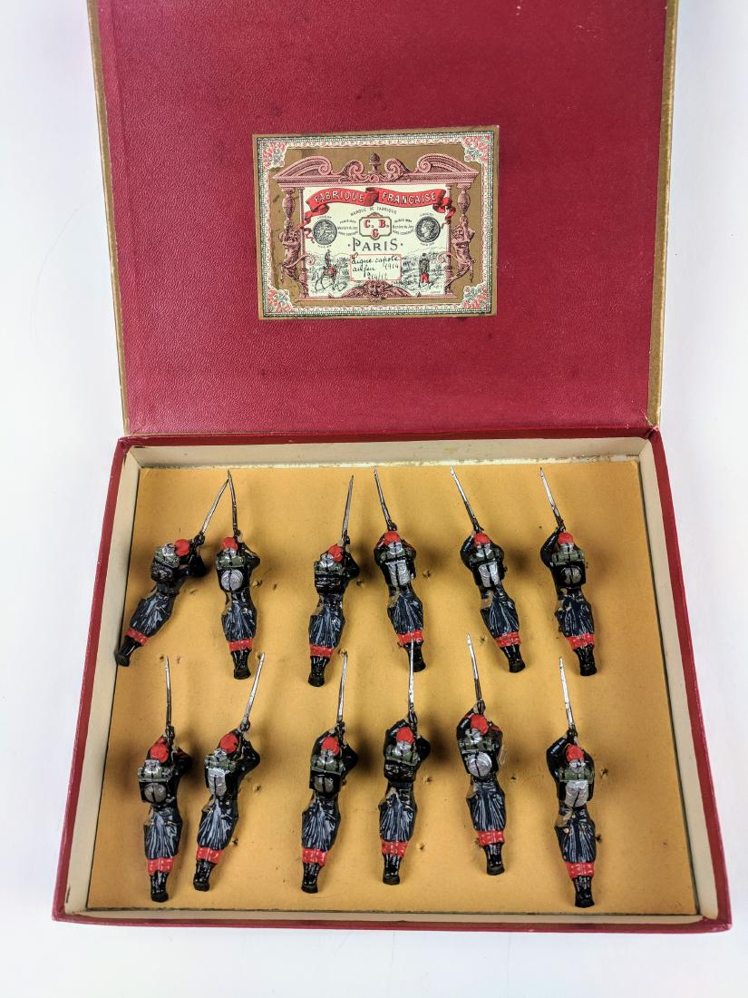 Mignot French Line Infantry Lying Firing (1 of 1)