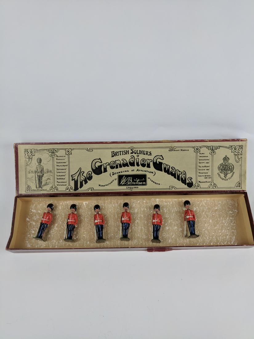 Britains Set 111 Grenadier Guards Pre War (1 of 1)