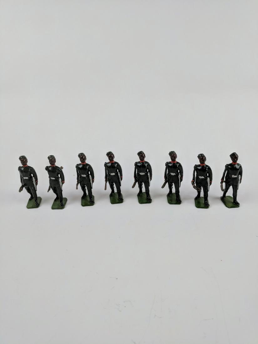 Britains Set 197 Gurkha Rifles Pre War (1 of 1)