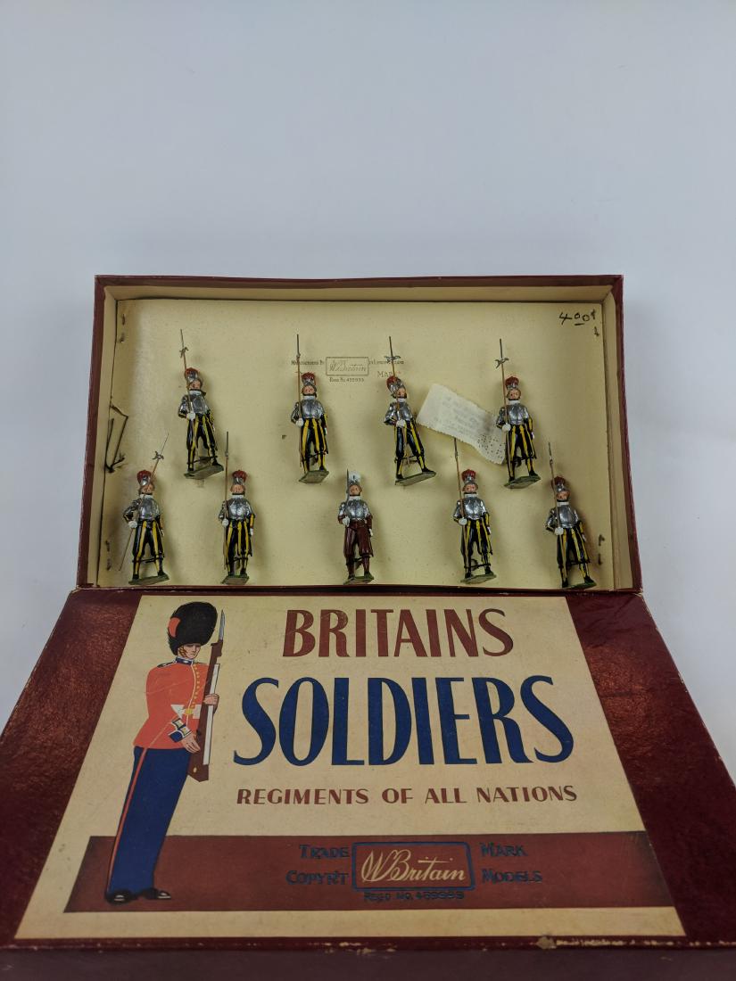 Britains Set 2022 Papal Guards (1 of 1)