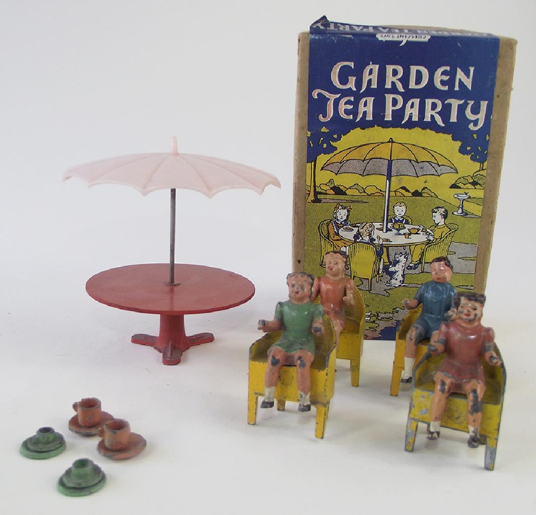 Crescent Garden Tea Party (1 of 1)